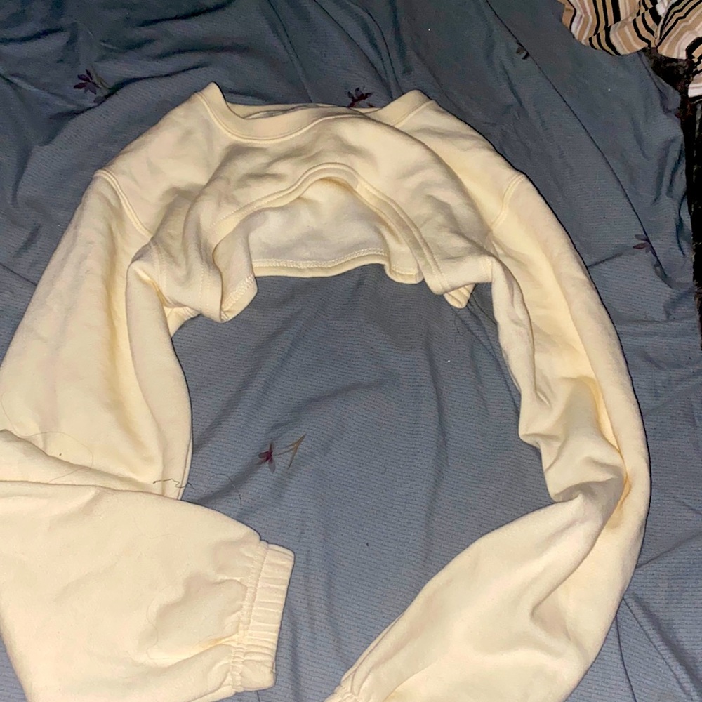 Cream colored sleeves